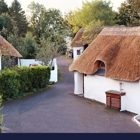 アパート Thatched 4 Persons Currahy Bridge