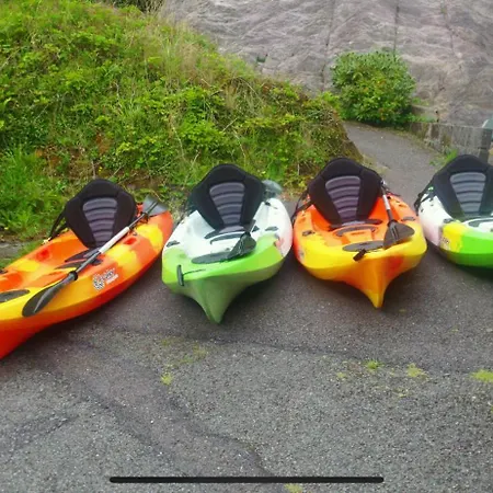 Thatched 4 Persons *