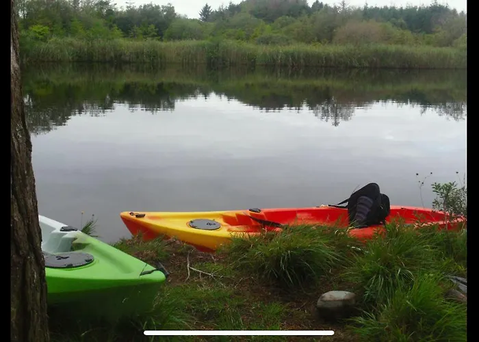 Thatched 4 Persons *